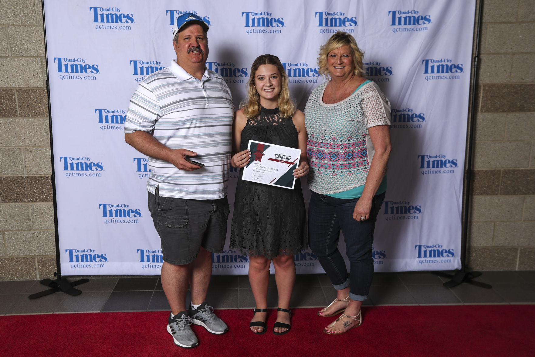051518-salute-to-academics-red-carpet-004